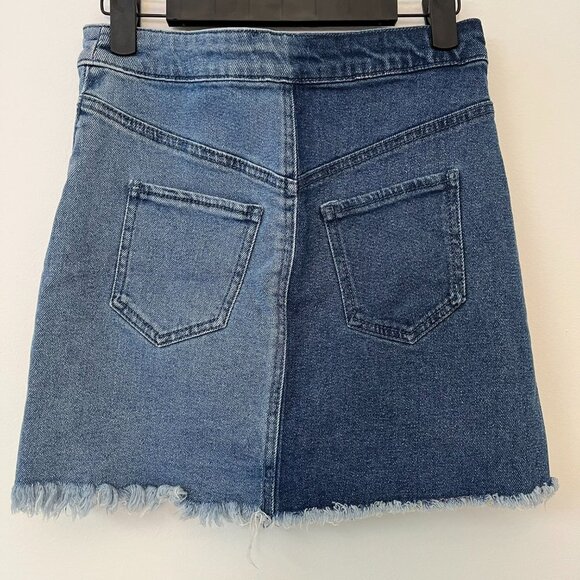 Two Tone Denim Mini Skirt Zipper Front Raw Hem - Size 00 - Picture 5 of 7